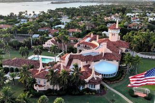 Tajná služba zastřelila mladého muže, který se pokusil proniknout k Trumpovu sídlu - Novinky